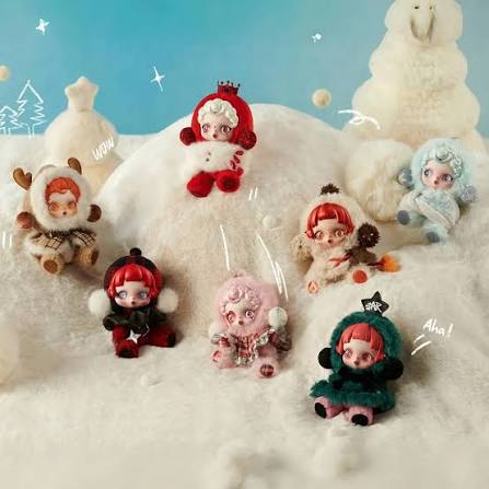 POP MART SKULLPANDA Winter Symphony Series