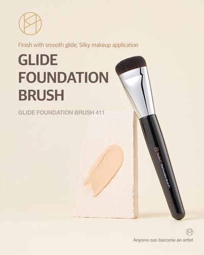 Glide foundation brush 411