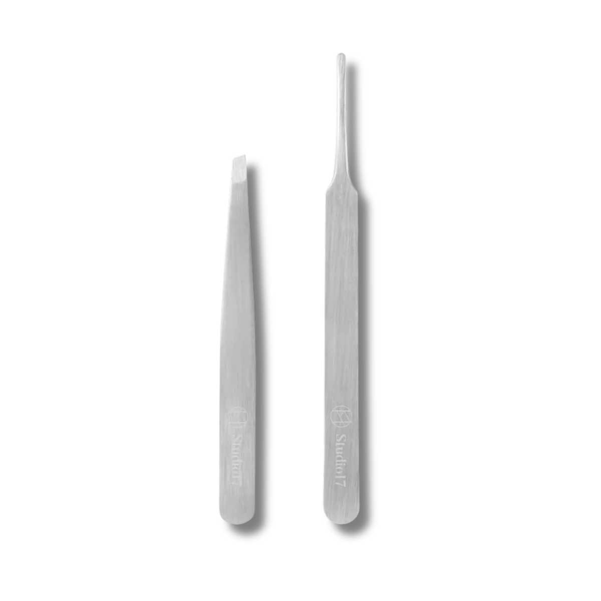 Makeup tweezer duo
