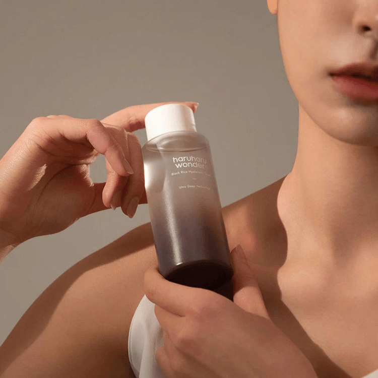 Wonder Black Rice Hyaluronic Toner 300mL